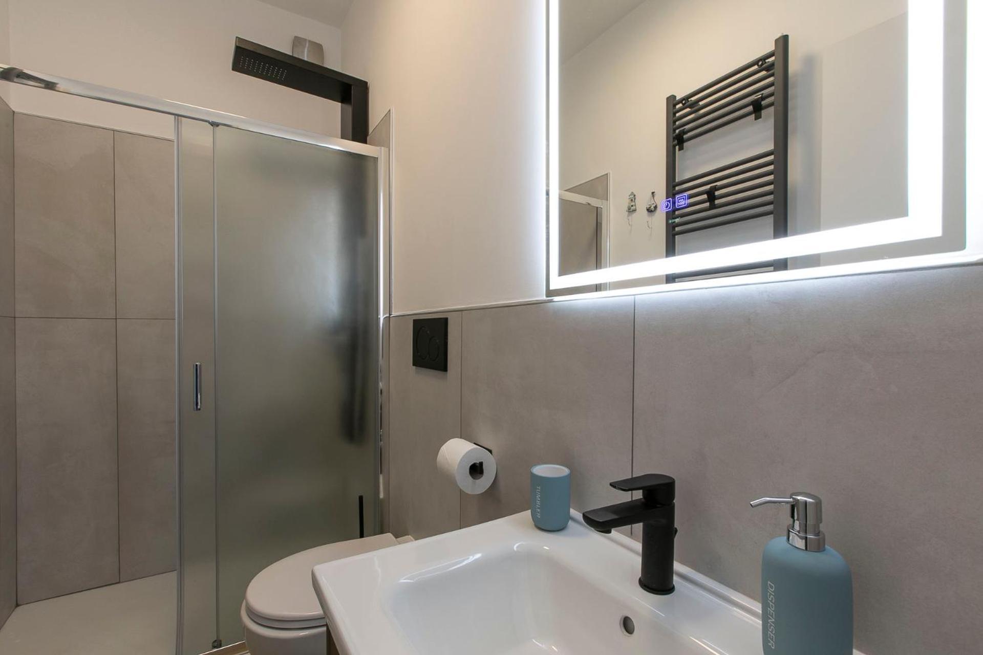 Domina Guest House Fiumicino Eksteriør billede